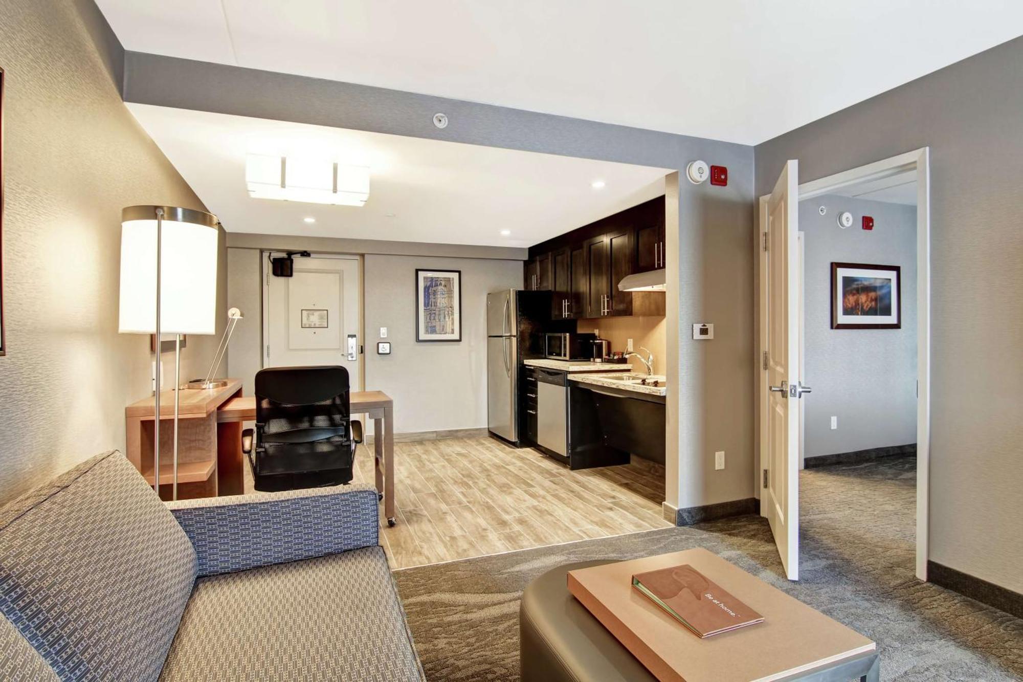 Homewood Suites By Hilton Ottawa Kanata מראה חיצוני תמונה
