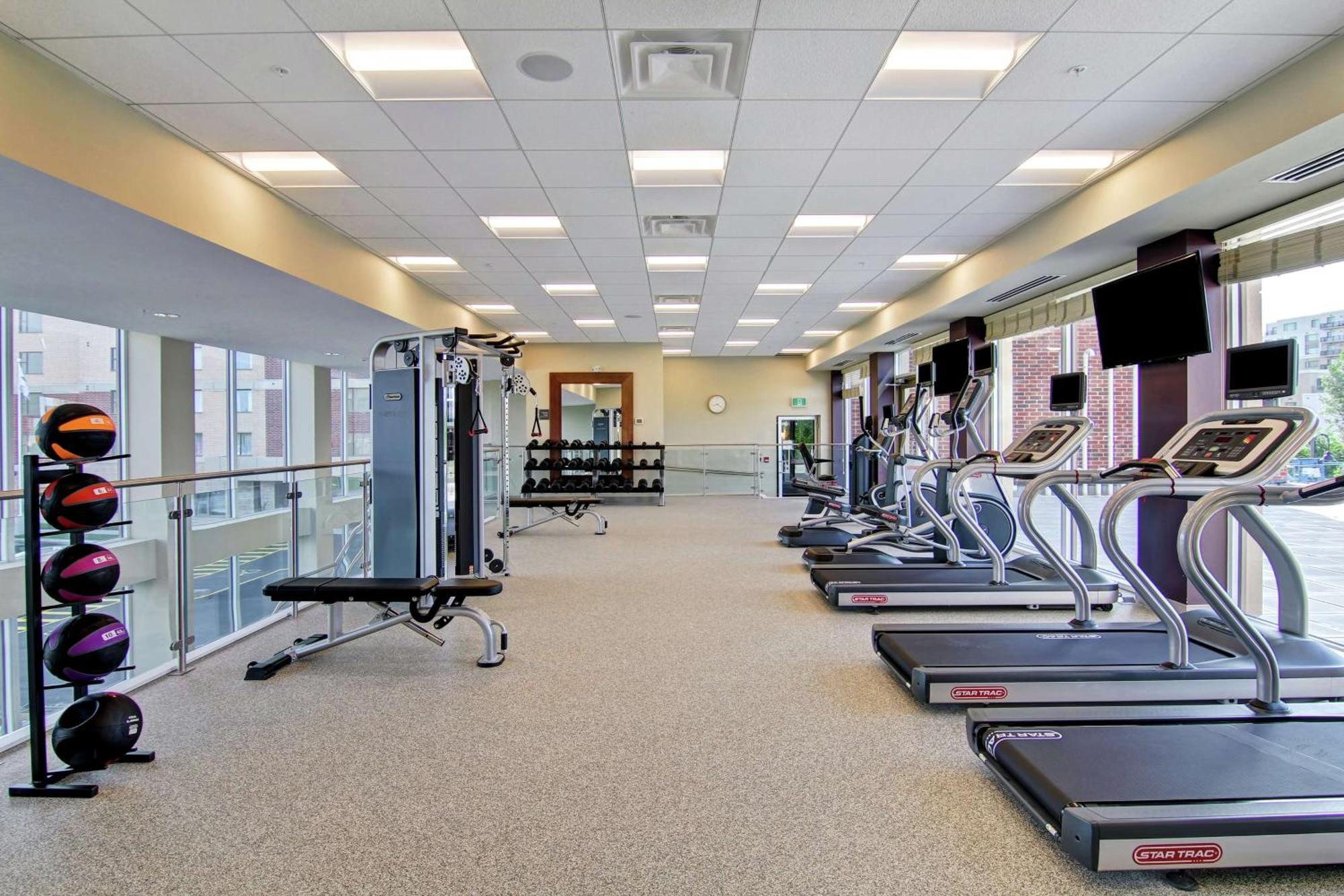 Homewood Suites By Hilton Ottawa Kanata מראה חיצוני תמונה
